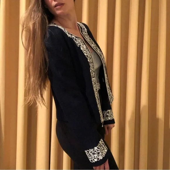 NWT Luxury Rare St John Collection Navy Pearl Embelished Cardigan/Jacket - Picture 5 of 17